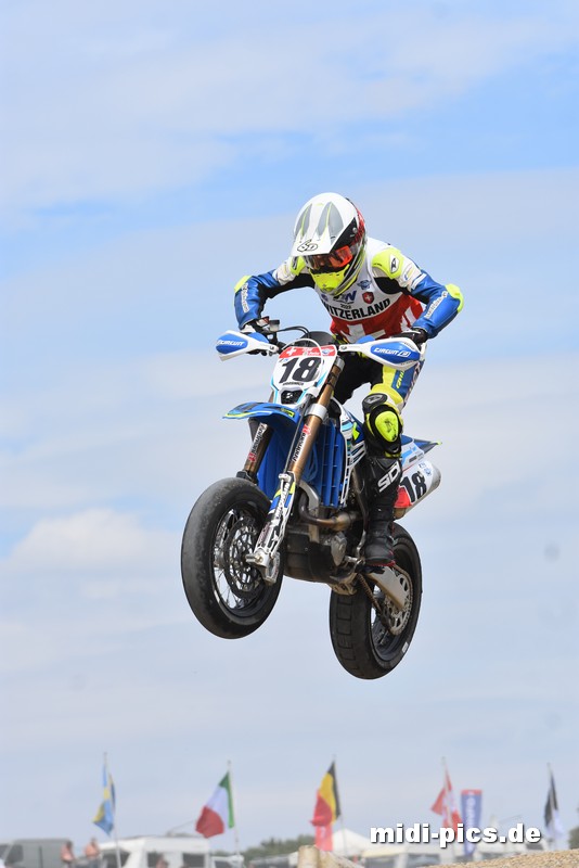 Supermoto